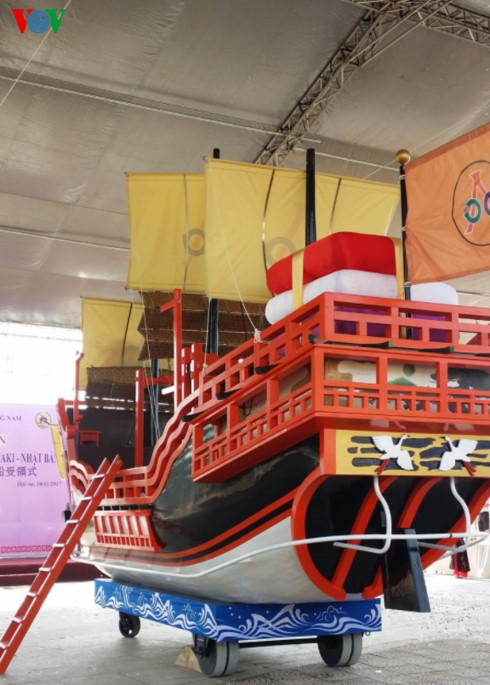 Hội An tiếp nhận mô hình Châu Ấn thuyền do Nhật Bản trao tặng