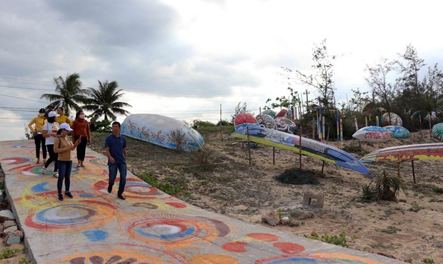 Khánh thành 'Con đường thuyền thúng'' ở bãi biển Tam Thanh (Quảng Nam)