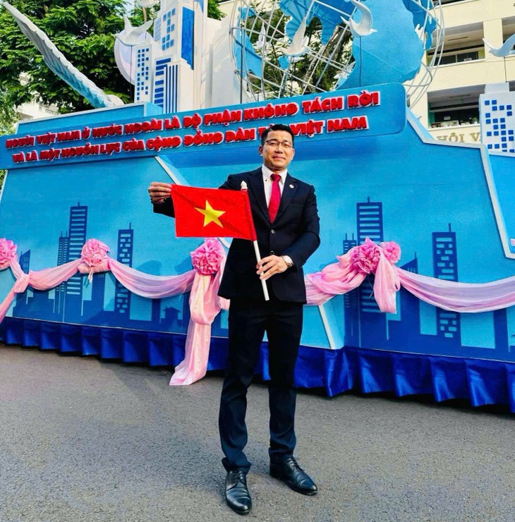  Doanh nhân Phạm Đình Thương: Gần lắm - Trường Sa ngay trong trái tim tôi