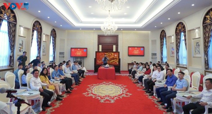 Đại sứ quán Việt Nam tại Trung Quốc kỷ niệm 80 năm Cách mạng Tháng Tám