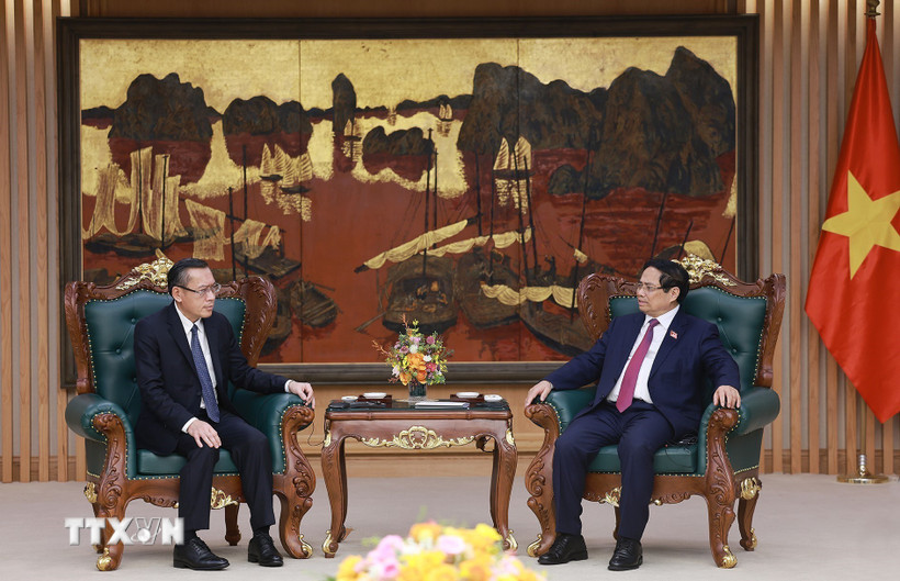 Việt Nam sẵn sàng đón nhận học sinh Lào ở biên giới sang học trường nội trú