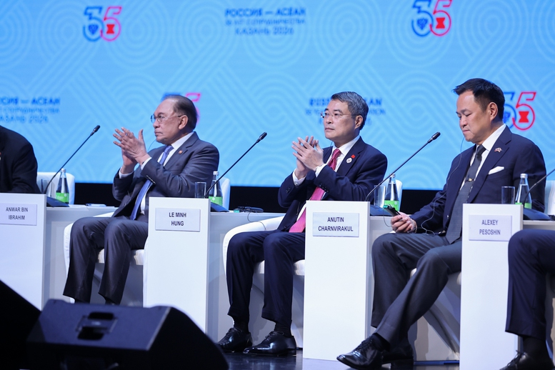 Thủ tướng: Việt Nam sẵn sàng cùng Nga và các nước ASEAN biến lòng tin thành động lực tăng trưởng mới
