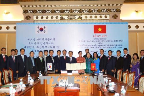 Thành phố Hồ Chí Minh và Thành phố Busan, Hàn Quốc, thúc đẩy quan hệ hữu nghị và hợp tác