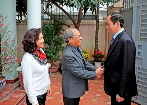 Chủ tịch nước Trần Đại Quang chúc Tết các trí thức tiêu biểu của Hà Nội