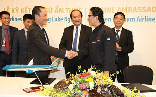 Vietnam Airlines chọn Luke Nguyễn làm Đại sứ Ẩm thực toàn cầu