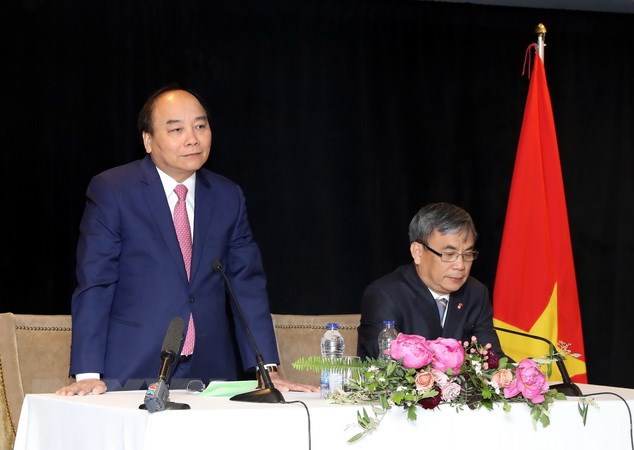 Thủ tướng Nguyễn Xuân Phúc gặp gỡ kiều bào Việt Nam tại Canada
