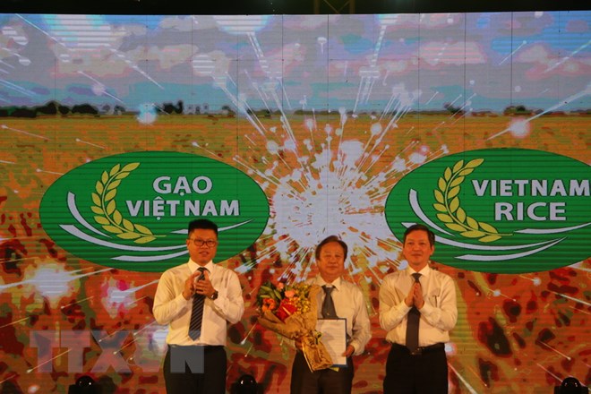   Hơn 1.100 gian hàng tại Festival lúa gạo Việt Nam ở Long An