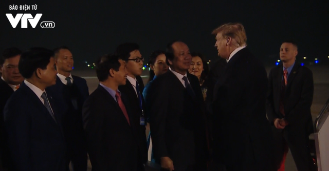 Tổng thống Mỹ Donald Trump đến Việt Nam