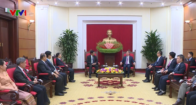 'Việt Nam sẵn sàng chia sẻ kinh nghiệm phát triển kinh tế với Lào'