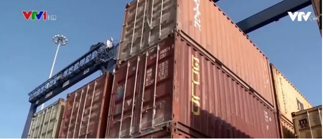 Hàng trăm container phế liệu đã được vận chuyển ra khỏi Việt Nam