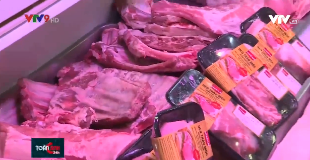 Đảm bảo chất lượng thịt lợn nhập khẩu để bình ổn thị trường