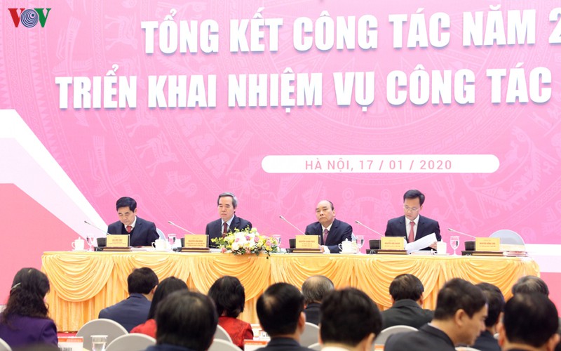Thủ tướng đề nghị Ban Kinh tế TW đề xuất xử lý nhiều vấn đề chiến lược