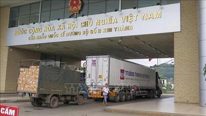 Xuất khẩu trên 6.500 tấn nông sản qua cửa khẩu Lào Cai
