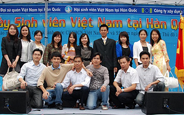 Sinh viên Việt Nam tại Hàn Quốc bình tĩnh đối phó với dịch Covid 19