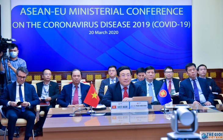 Việt Nam nỗ lực hỗ trợ công dân ở nước ngoài trong đại dịch