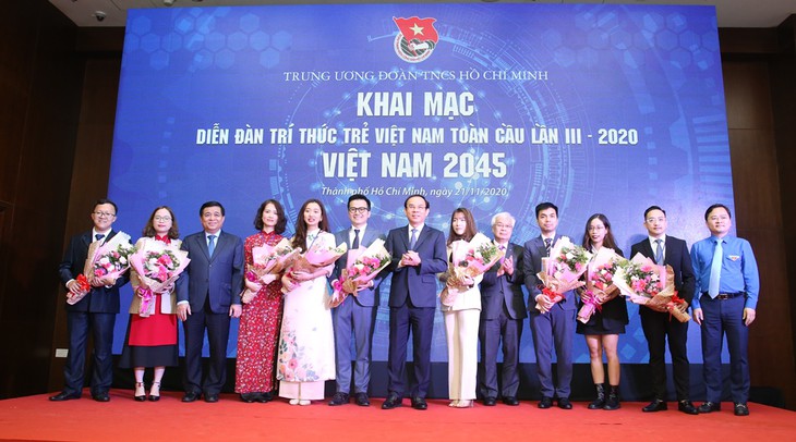 Khai mạc Diễn đàn Trí thức trẻ Việt Nam toàn cầu năm 2020 với chủ đề 'Việt Nam 2045'