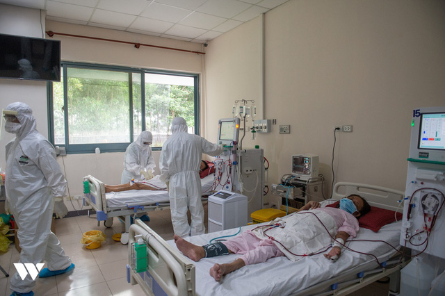 Vinh danh tập thể y bác sĩ tuyến đầu chống Covid-19 tại Đà Nẵng