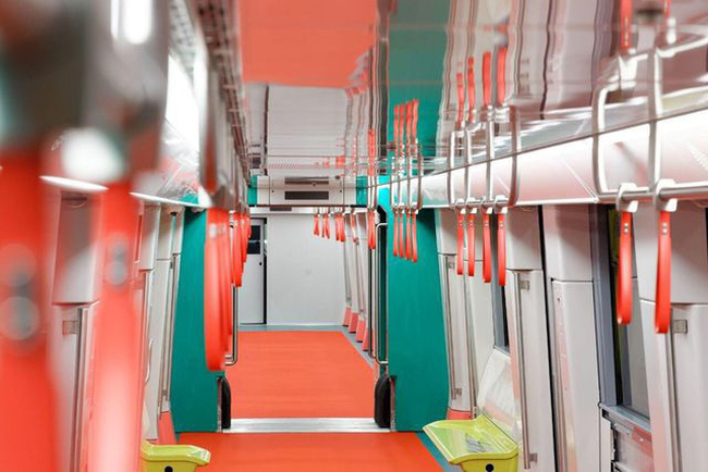 Người dân Thủ đô có 2 ngày khám phá tàu metro Nhổn - ga Hà Nội