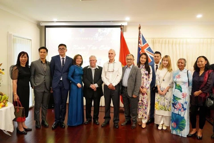 Sinh viên Việt Nam tiêu biểu tại Australia được nhận bằng khen của Trung ương Hội Sinh viên Việt Nam