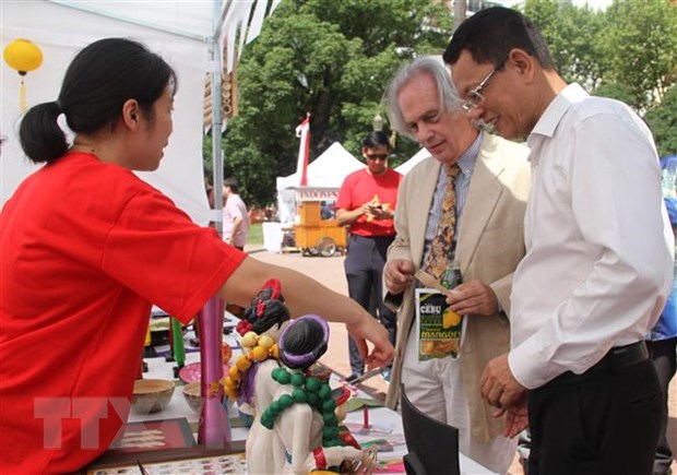 Sức hút văn hóa Việt Nam tại hội chợ ASEAN ở Argentina