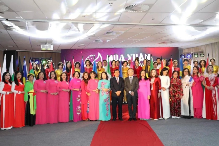 Lan tỏa tinh thần yêu thương của Liên hiệp hội phụ nữ Việt Nam tại châu Âu