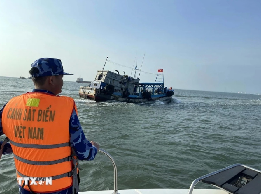 Cảnh sát Biển Việt Nam và Philippines trao đổi về thực thi pháp luật trên biển