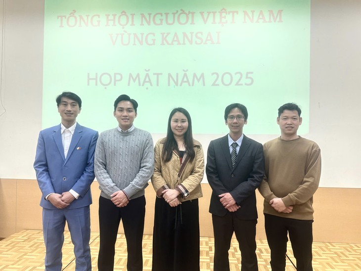  Cộng đồng người Việt tại Kansai, Nhật Bản lan tỏa văn hóa, hướng về biển đảo quê hương