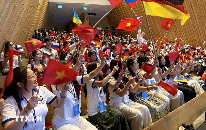 Trại Hè Việt Nam 2025: Tuổi trẻ kiều bào cùng 'viết tiếp câu chuyện hòa bình'