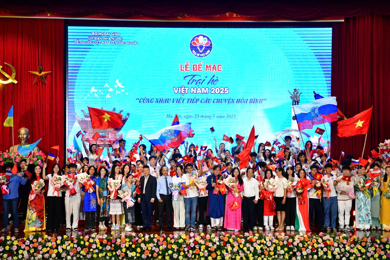 Luật Quốc tịch sửa đổi: Tín hiệu đón chào hồi hương