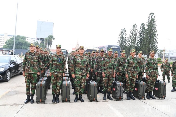 Đón đoàn Quân đội Campuchia sang Việt Nam tham gia diễu binh, diễu hành dịp Quốc khánh