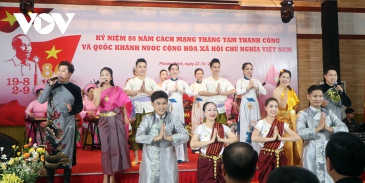 Cộng đồng người Việt tại Campuchia hướng về đại lễ 80 năm Quốc khánh