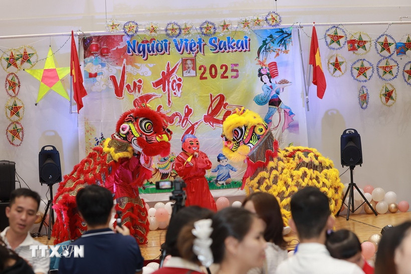 Nhật Bản: Đêm Trung Thu gắn kết cộng đồng người Việt tại Sakai