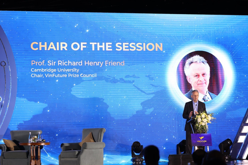 GS. Richard Henry: Người Việt Nam hoàn toàn có thể làm nên những điều lớn lao