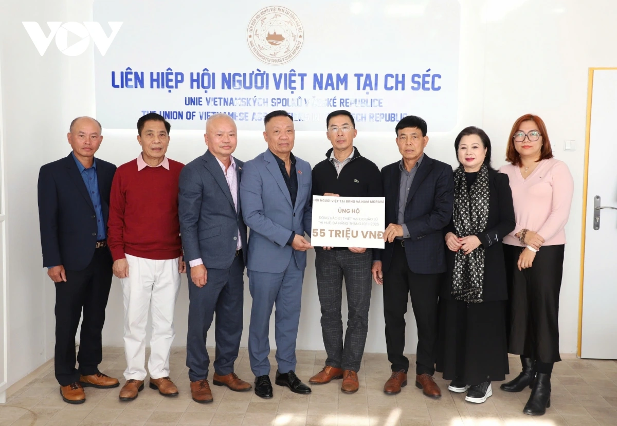 Người Việt tại Séc hướng về miền Trung sau thiệt hại nặng nề từ cơn bão số 12