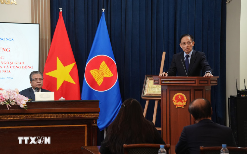 Đặc phái viên của Tổng Bí thư thông báo kết quả Đại hội XIV đến người Việt tại Nga