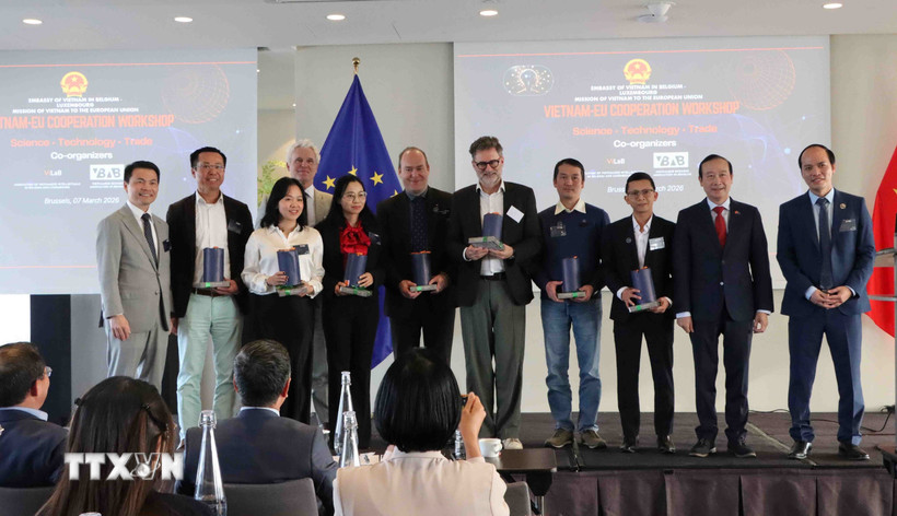 Trí thức Việt tại châu Âu thúc đẩy hợp tác AI với Việt Nam