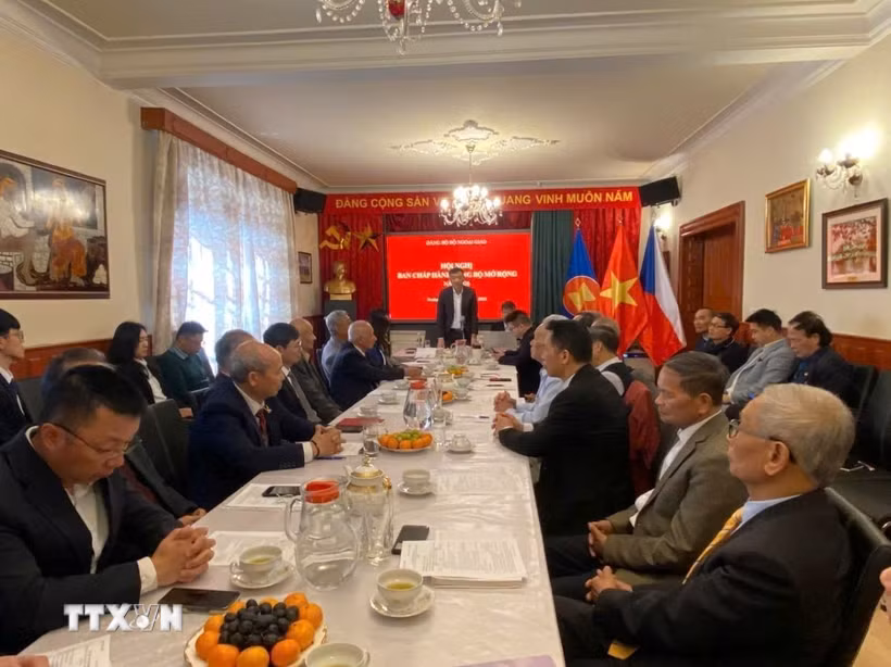 Đảng bộ tại Cộng hòa Séc tổ chức Hội nghị Ban Chấp hành mở rộng năm 2026