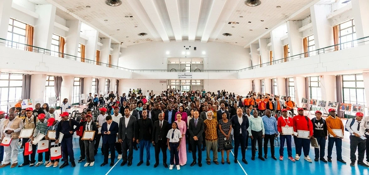 Đại sứ quán Việt Nam tại Mozambique trao giải cuộc thi vẽ tranh về Chủ tịch Hồ Chí Minh