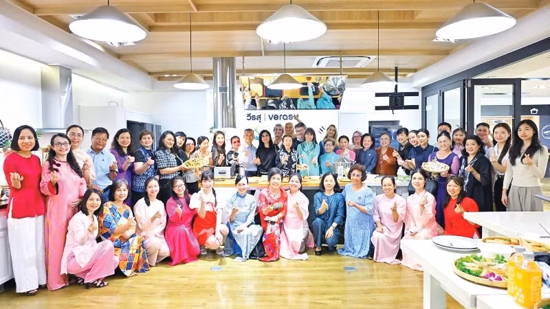 Tương lai tươi sáng cho quan hệ Việt Nam-Thái Lan