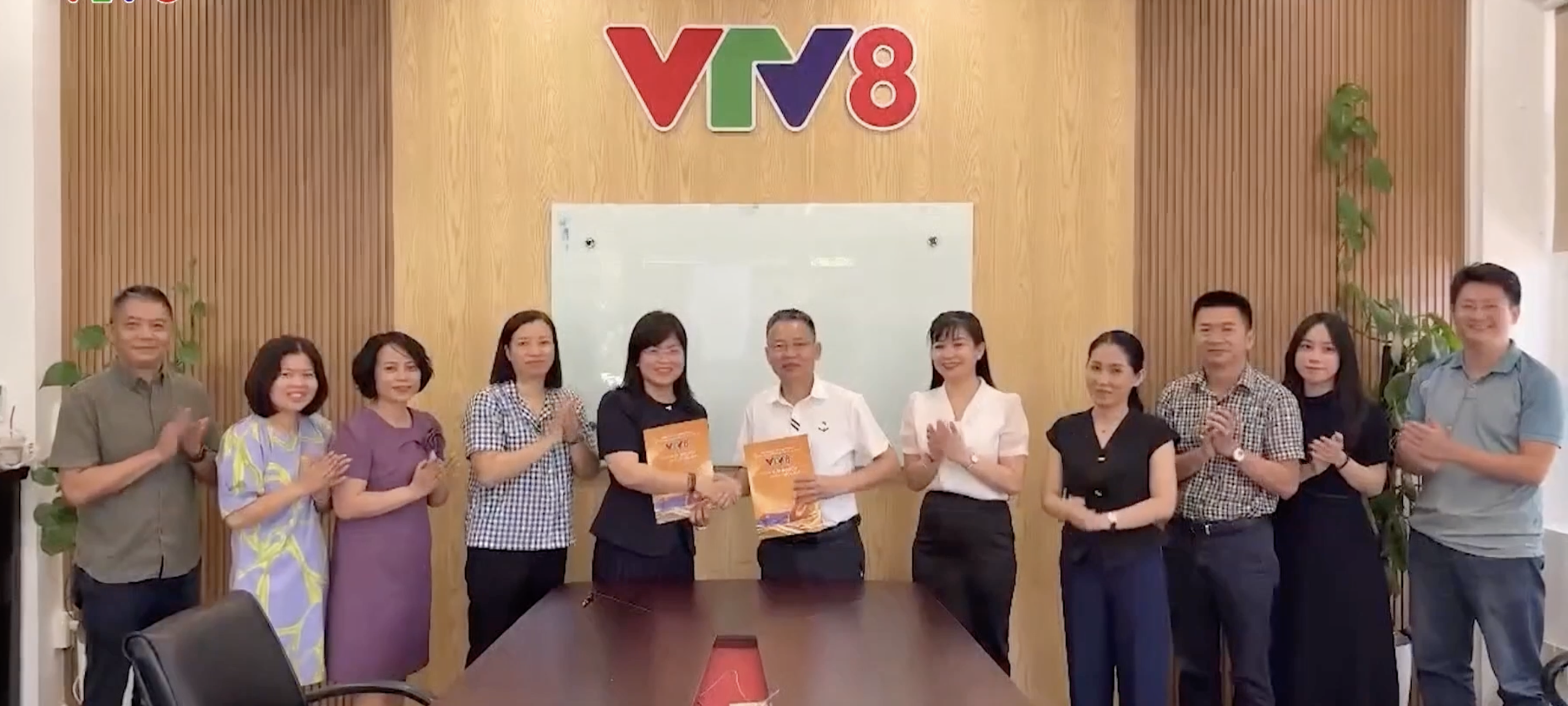 Tăng cường hợp tác sản xuất chương trình giữa VTV8, VTV4 và VietNam Today