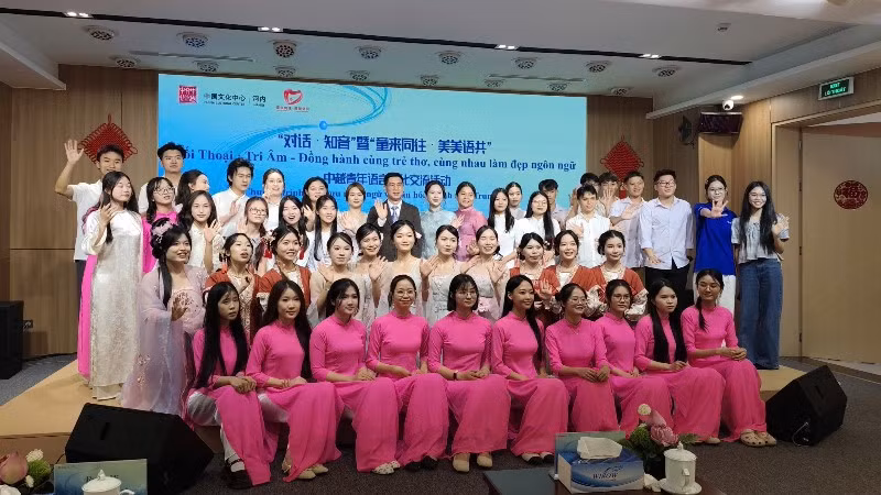 Thanh niên Việt-Trung giao lưu ngôn ngữ, kết nối văn hóa