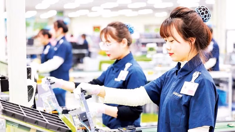 Việt Nam - điểm đến cạnh tranh thu hút FDI