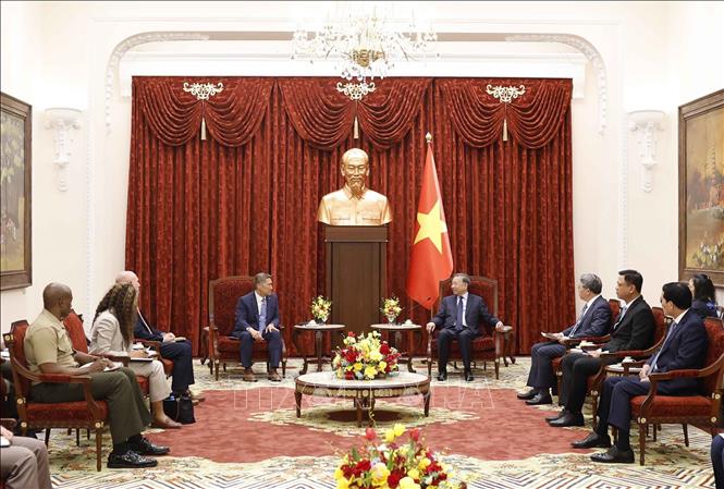 Tổng Bí thư, Chủ tịch nước Tô Lâm tiếp Quyền Bộ trưởng Hải quân Hoa Kỳ Hùng Cao