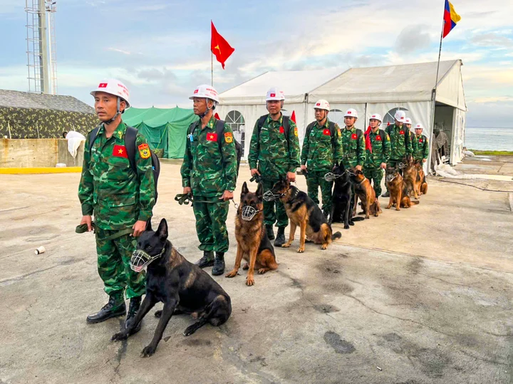 Chuyện chưa kể của những người lính Việt Nam cứu người giữa tâm chấn động đất Venezuela