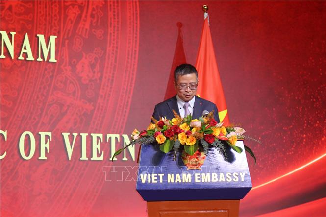 Cộng đồng người Việt tại Trung Quốc hướng về quê hương