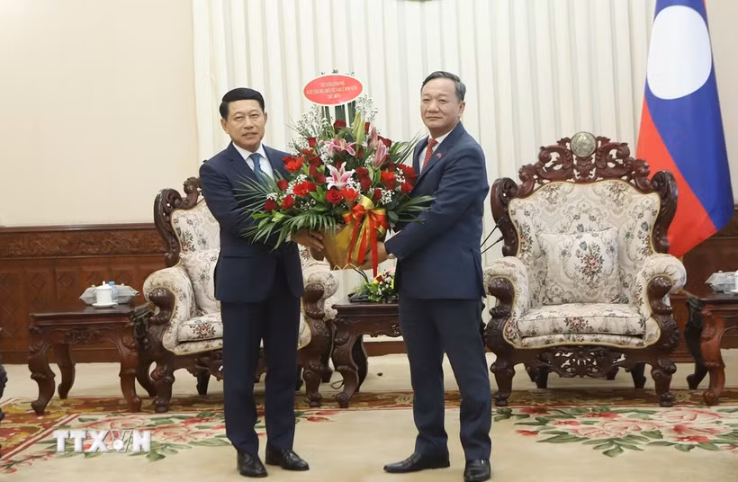 Việt Nam-Lào tiếp tục thúc đẩy quan hệ hợp tác phát triển đi vào chiều sâu