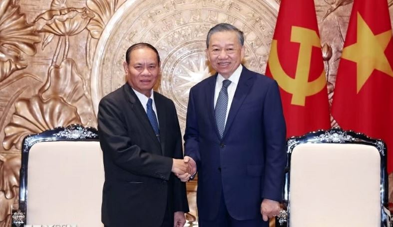 Tổng Bí thư, Chủ tịch nước Tô Lâm tiếp Thường trực Ban Bí thư Trung ương Đảng Nhân dân Cách mạng Lào