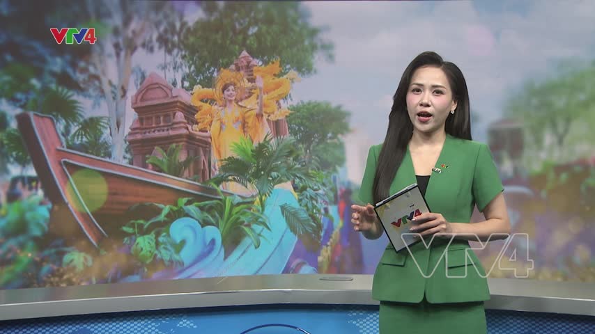 Rộn ràng lễ hội carnival trên đường phố Nha Trang