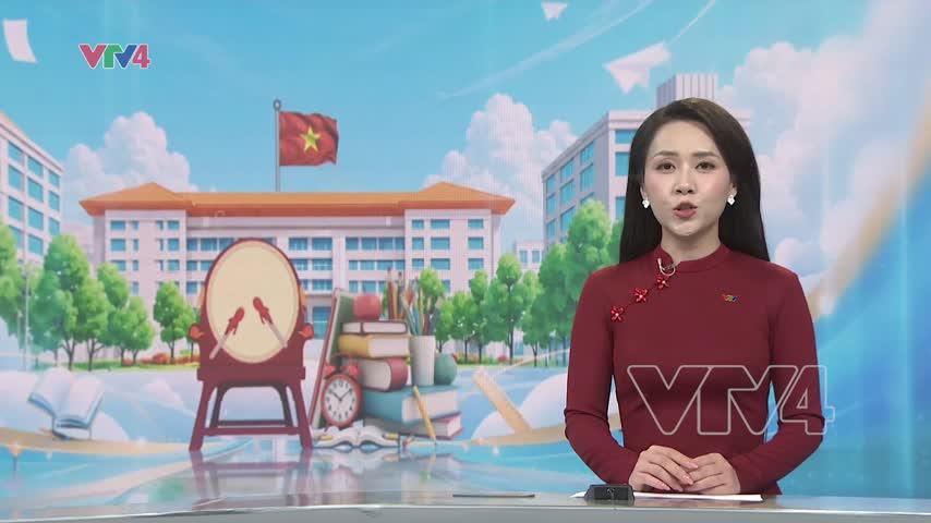 Chủ tịch Quốc hội dự khai giảng năm học mới tại Hưng Yên