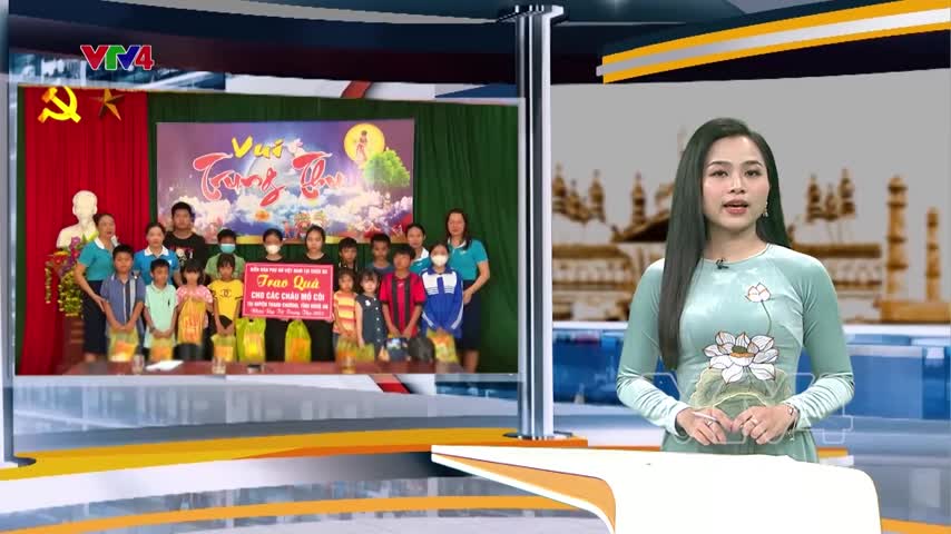 Diễn đàn Phụ nữ Việt Nam tại châu Âu trao quà cho trẻ mồ côi nhân dịp Trung Thu 2023